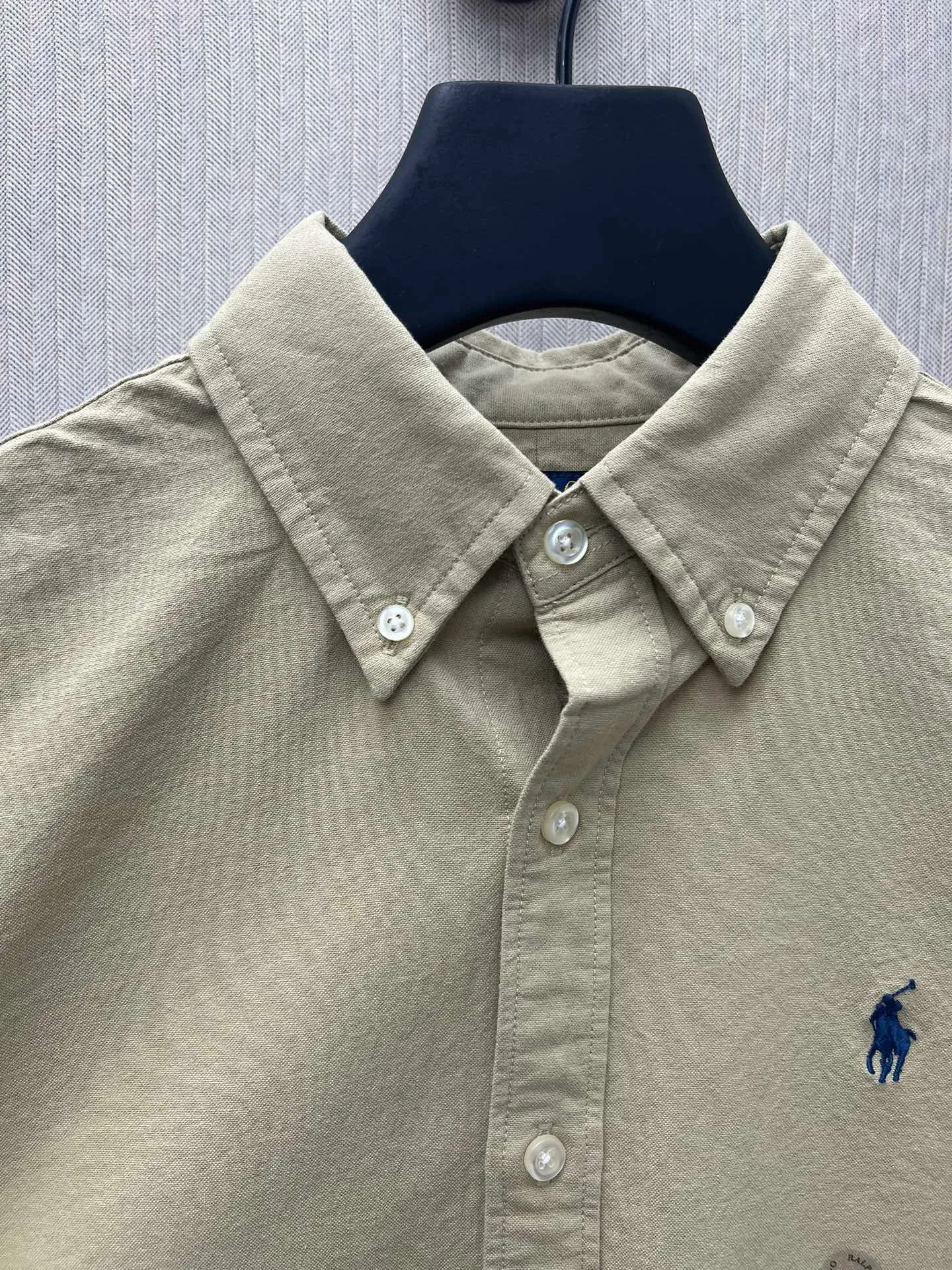 P430 Polo 25ss new solid color logo embroidered buttoned long-sleeved shirt men's high version code number: XS.S.M.L.XL.